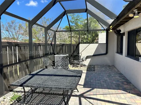 11519 SW 84th Lane Miami FL 33173