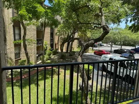 14221 N Kendall Drive Miami FL 33186