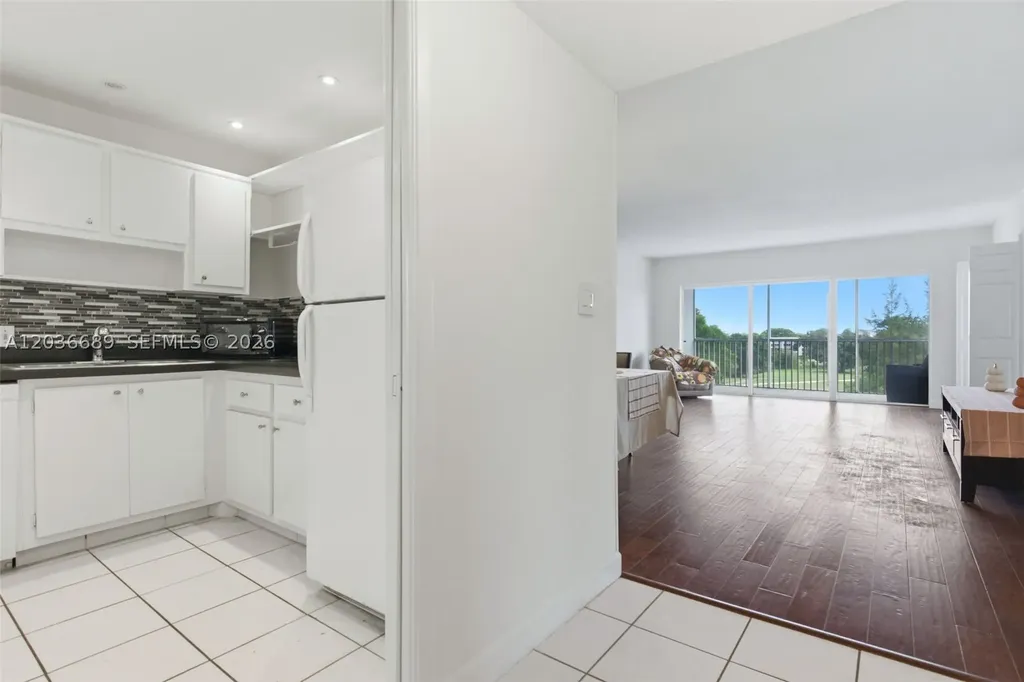 3200 N Palm Aire Drive Pompano Beach FL 33069