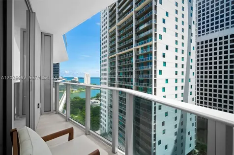 77 SE 5 Street Miami FL 33131