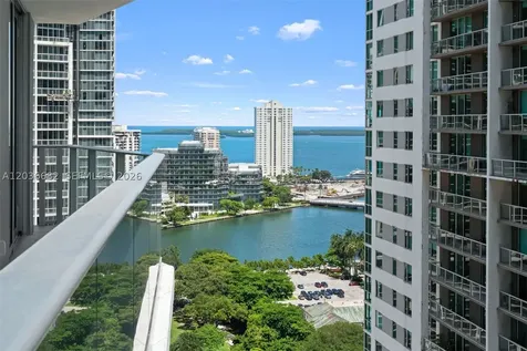 77 SE 5 Street Miami FL 33131