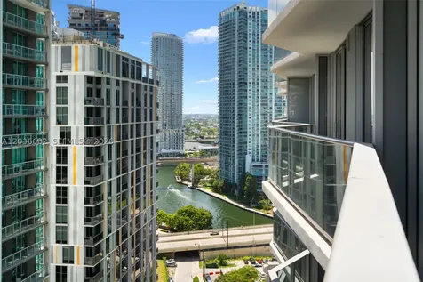 77 SE 5 Street Miami FL 33131