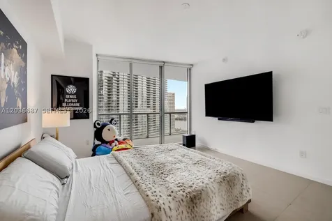 475 Brickell Avenue Miami FL 33131