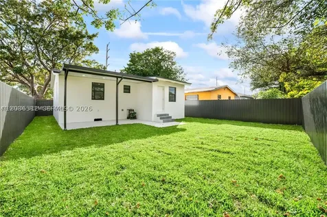 1739 NW 67th Street Miami FL 33147
