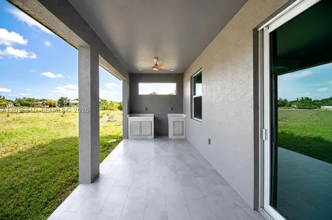 804 Curtis Avenue N Lehigh Acres FL 33971
