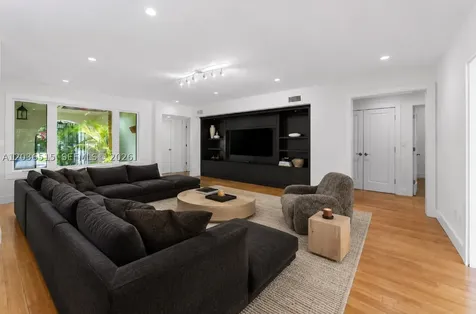7711 SW 47th Avenue Coral Gables FL 33143