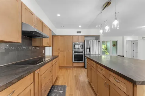 7711 SW 47th Avenue Coral Gables FL 33143