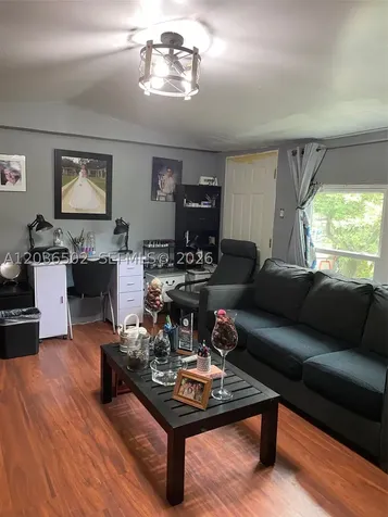 135 S Hacienda Clewiston FL 33440