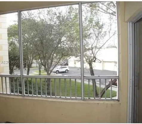 2831 N Oakland Forest Drive Oakland Park FL 33309