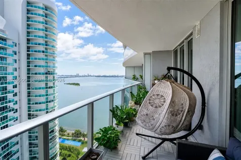 488 NE 18th Street Miami FL 33132