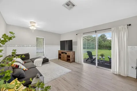 12180 SW 92nd Avenue Miami FL 33176