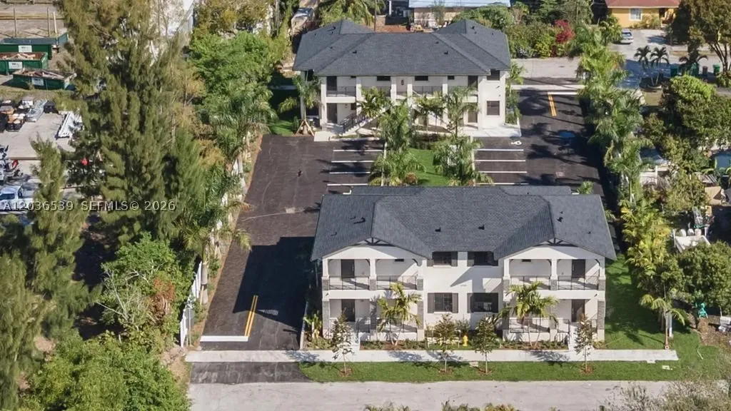 5750 SW 44th Street Davie FL 33314