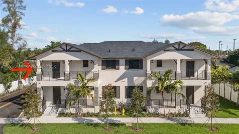 5745 SW 44th Court Davie FL 33314