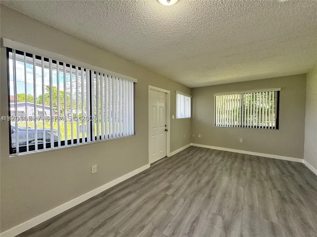 2237 Taylor Street Hollywood FL 33020