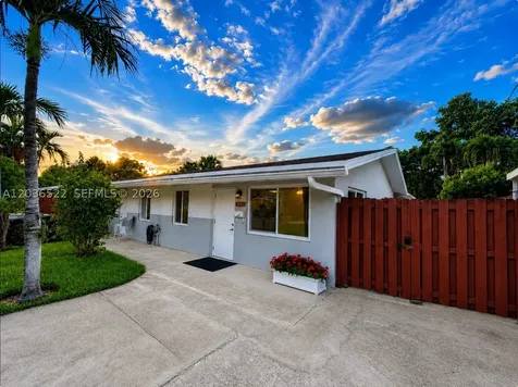 1005 SW 30th Street Fort Lauderdale FL 33315