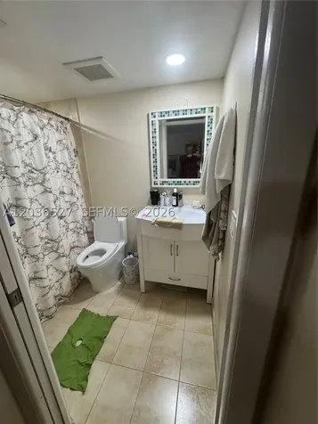 8625 NW 8th Street Miami FL 33126