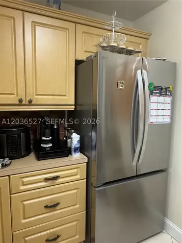 8625 NW 8th Street Miami FL 33126