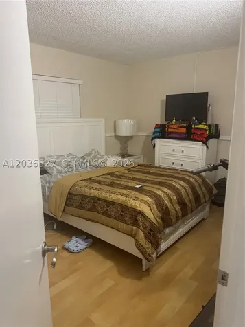 8625 NW 8th Street Miami FL 33126