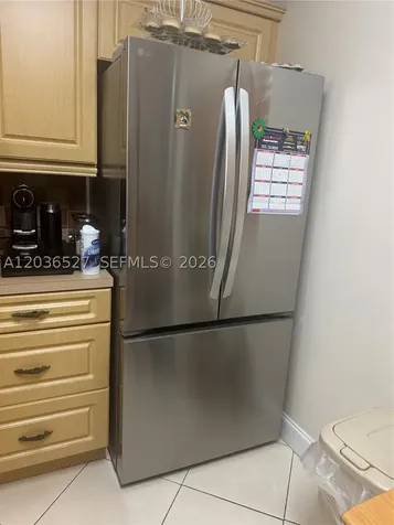 8625 NW 8th Street Miami FL 33126