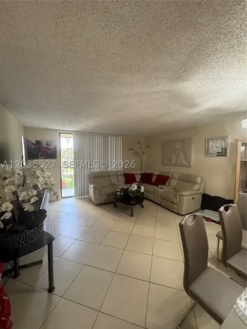 8625 NW 8th Street Miami FL 33126