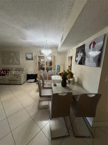 8625 NW 8th Street Miami FL 33126