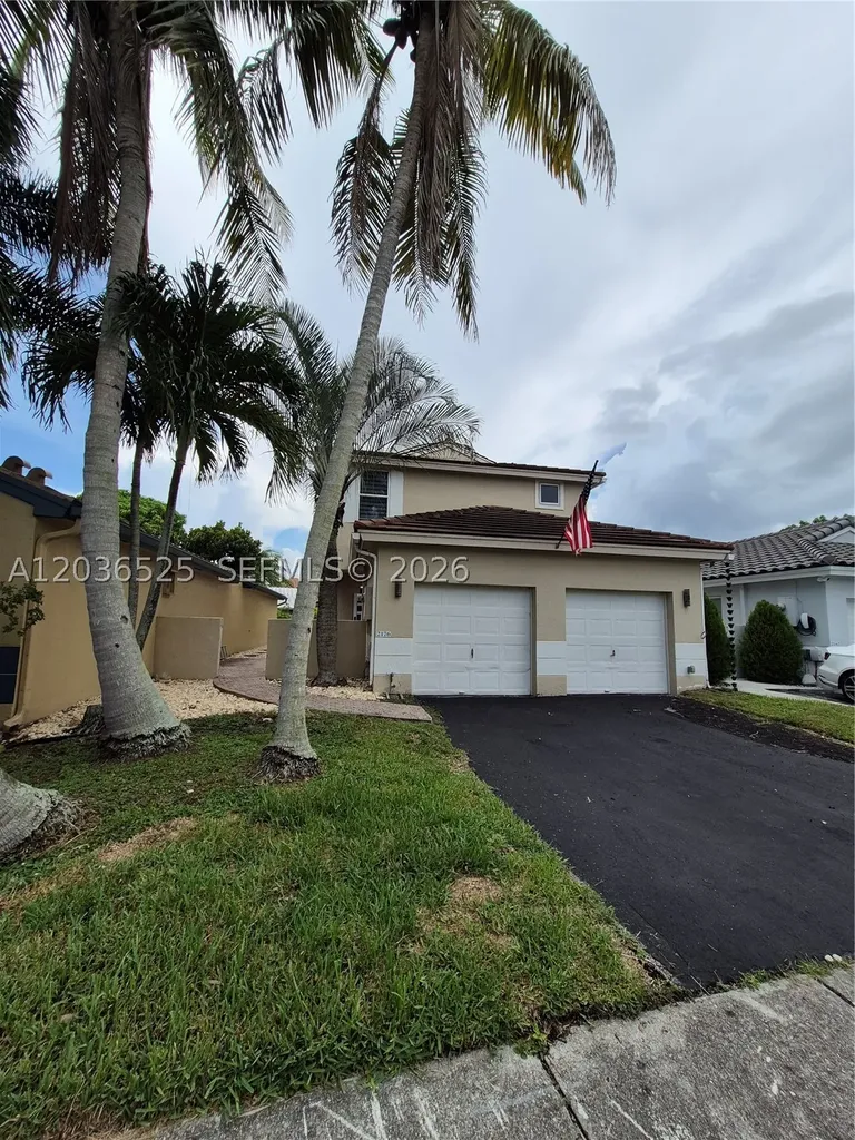 2176 NW 184th Way Pembroke Pines FL 33029