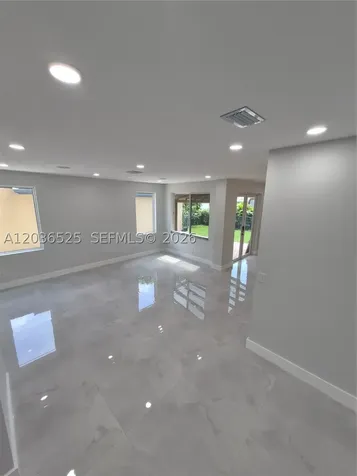 2176 NW 184th Way Pembroke Pines FL 33029