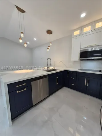 2176 NW 184th Way Pembroke Pines FL 33029