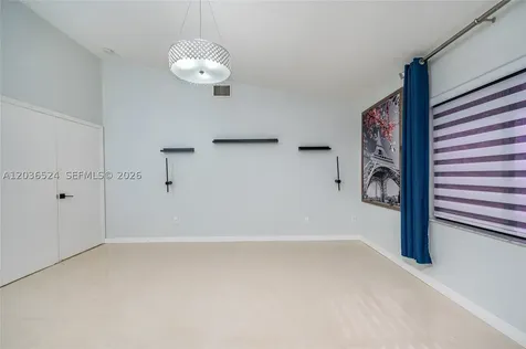 8724 NW 149th Terrace Miami Lakes FL 33018