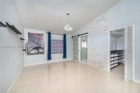 8724 NW 149th Terrace Miami Lakes FL 33018