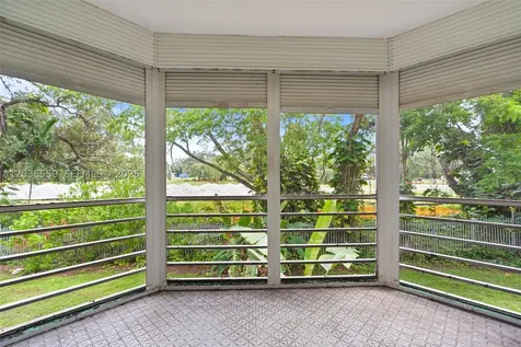 1201 NE 191st Street Miami FL 33179