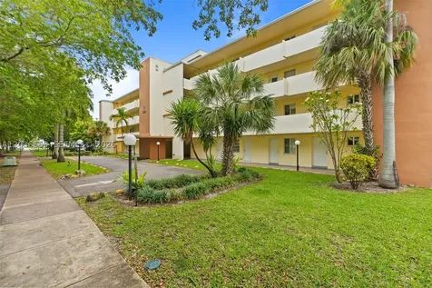 1201 NE 191st Street Miami FL 33179