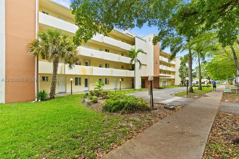 1201 NE 191st Street Miami FL 33179