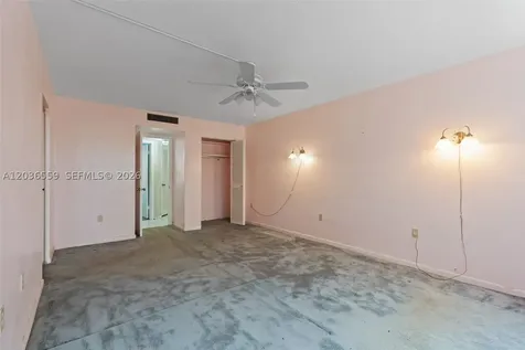 1201 NE 191st Street Miami FL 33179