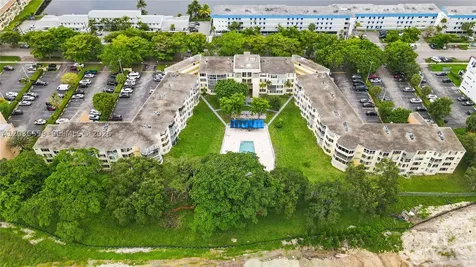 1201 NE 191st Street Miami FL 33179
