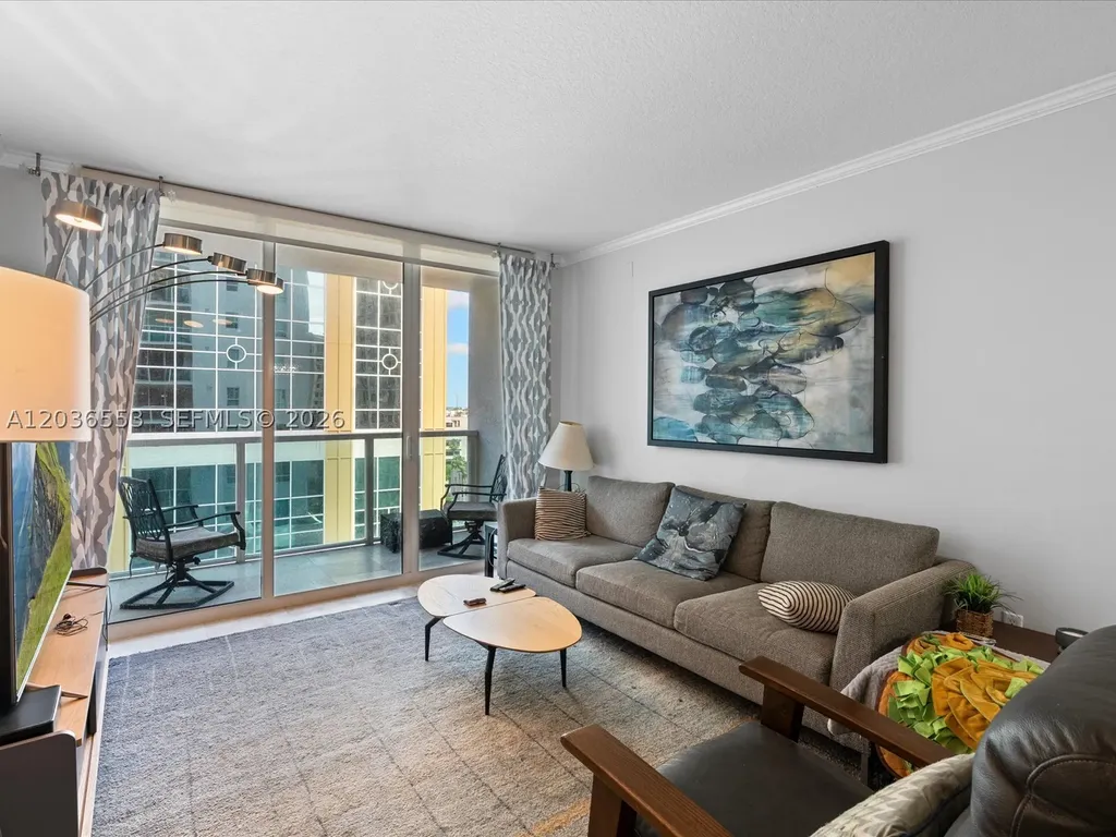 350 SE 2nd Street Fort Lauderdale FL 33301