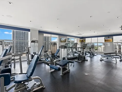 350 SE 2nd Street Fort Lauderdale FL 33301