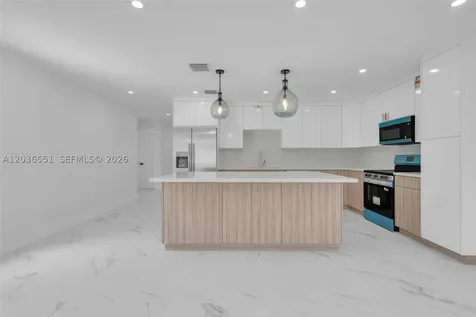 19425 NW 39th Avenue Miami Gardens FL 33055