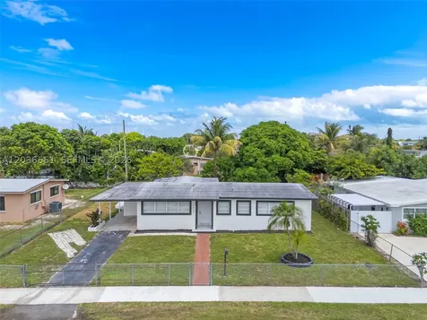 19425 NW 39th Avenue Miami Gardens FL 33055