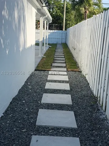 1524 NE 182nd Street North Miami Beach FL 33162