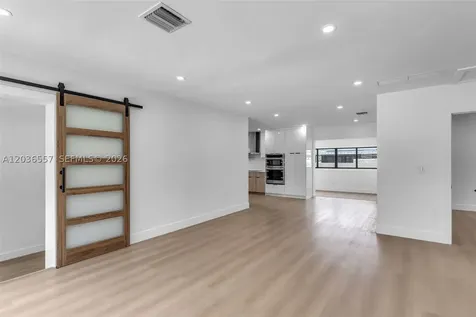 4353 SW 2nd Street Miami FL 33134