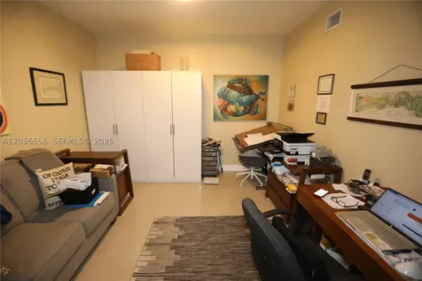 3330 NE 190th Street Aventura FL 33180