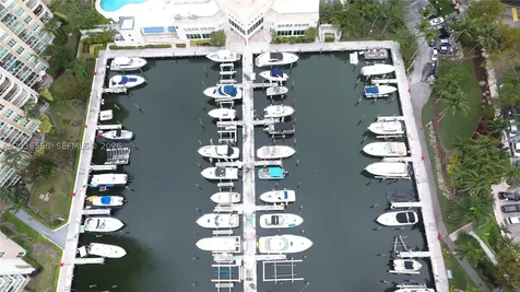 3330 NE 190th Street Aventura FL 33180