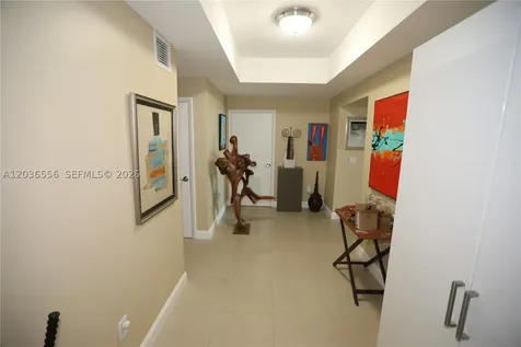 3330 NE 190th Street Aventura FL 33180