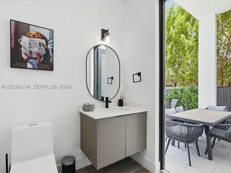 3266 SW 25th Terrace Miami FL 33133