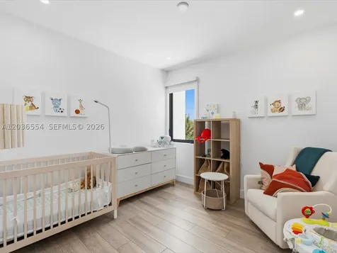 3266 SW 25th Terrace Miami FL 33133
