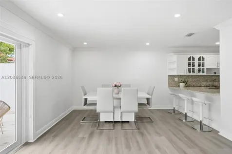 881 NW 133rd Avenue Miami FL 33182