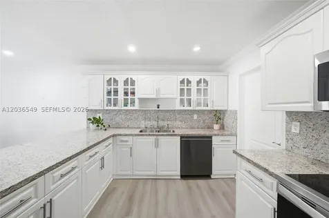 881 NW 133rd Avenue Miami FL 33182