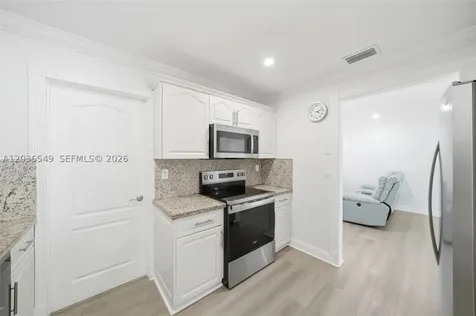 881 NW 133rd Avenue Miami FL 33182