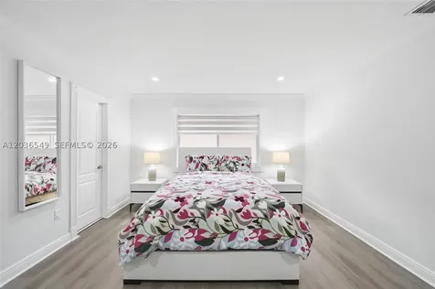 881 NW 133rd Avenue Miami FL 33182